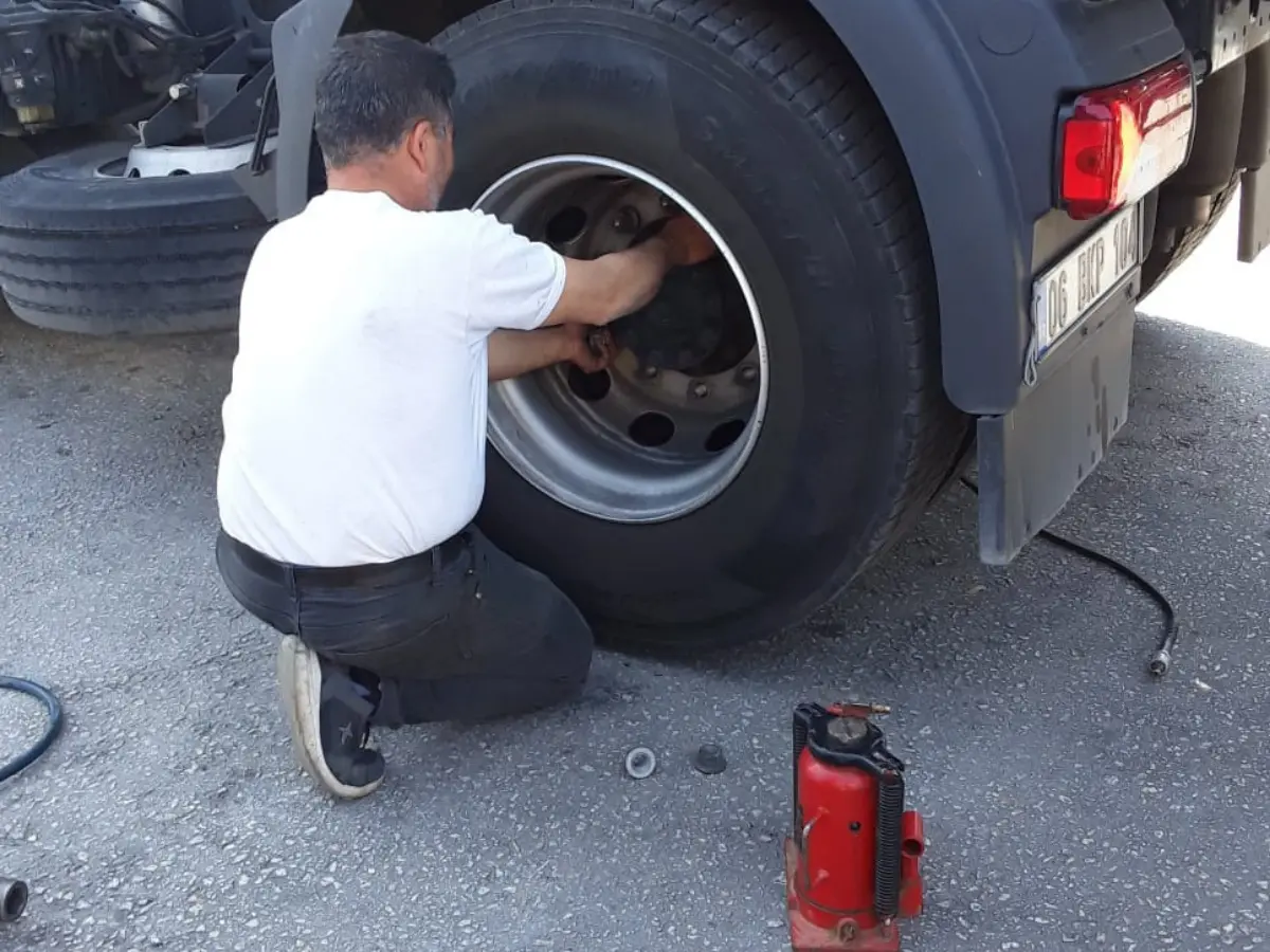 Bahçe Oto Lastikçi